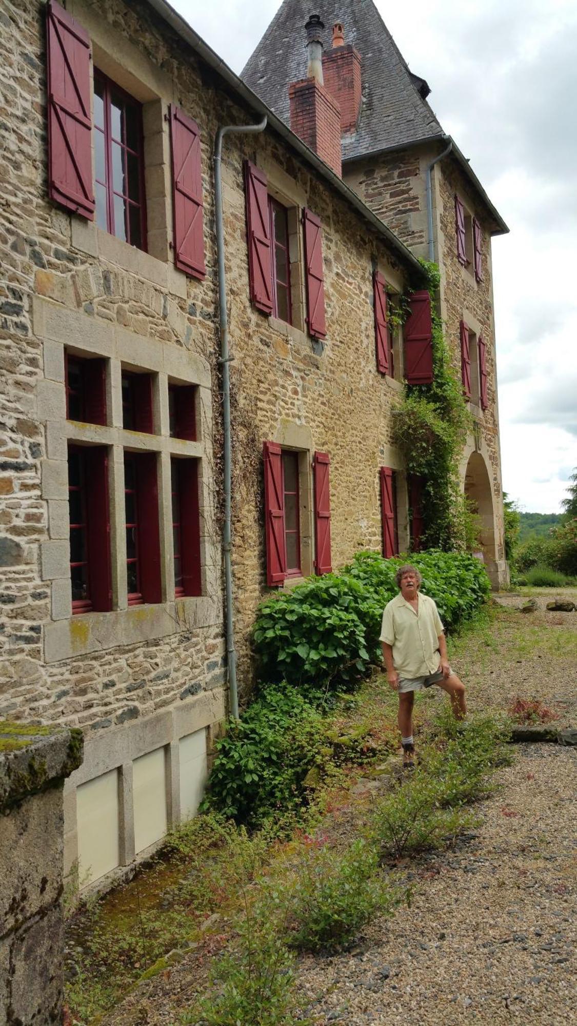 Chateau De Bellefond Lagrauliere Exterior photo