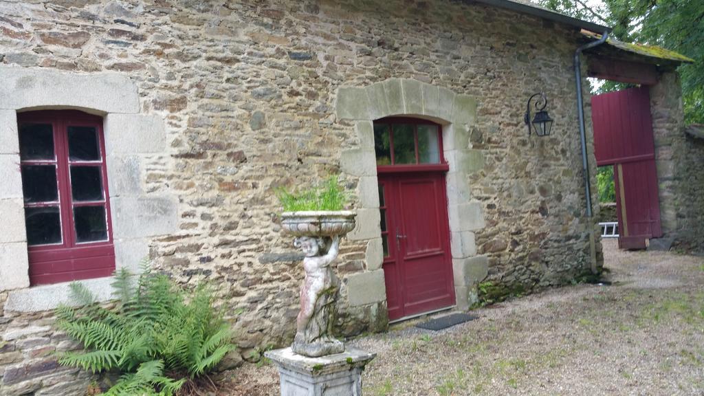 Chateau De Bellefond Lagrauliere Exterior photo